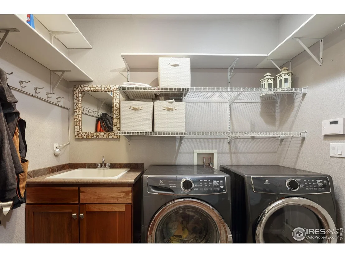 Photo of 320 McConnell Dr