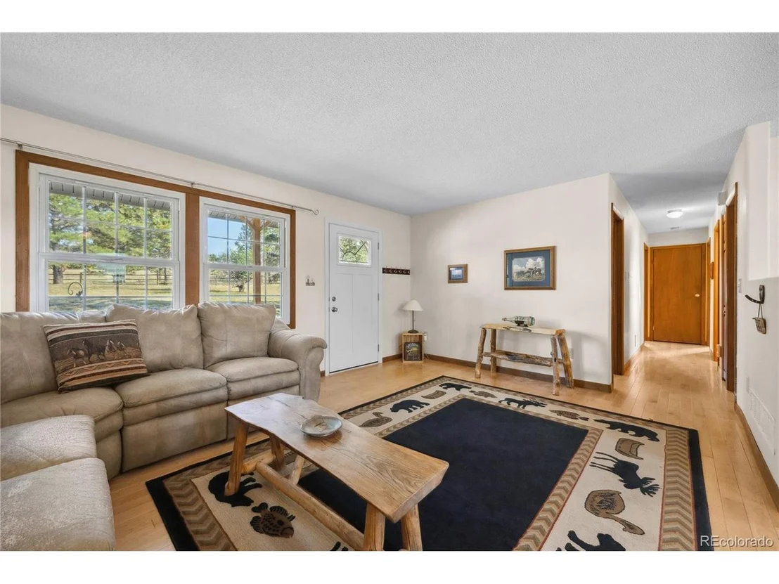 Photo of 6345 Arrowhead Trl
