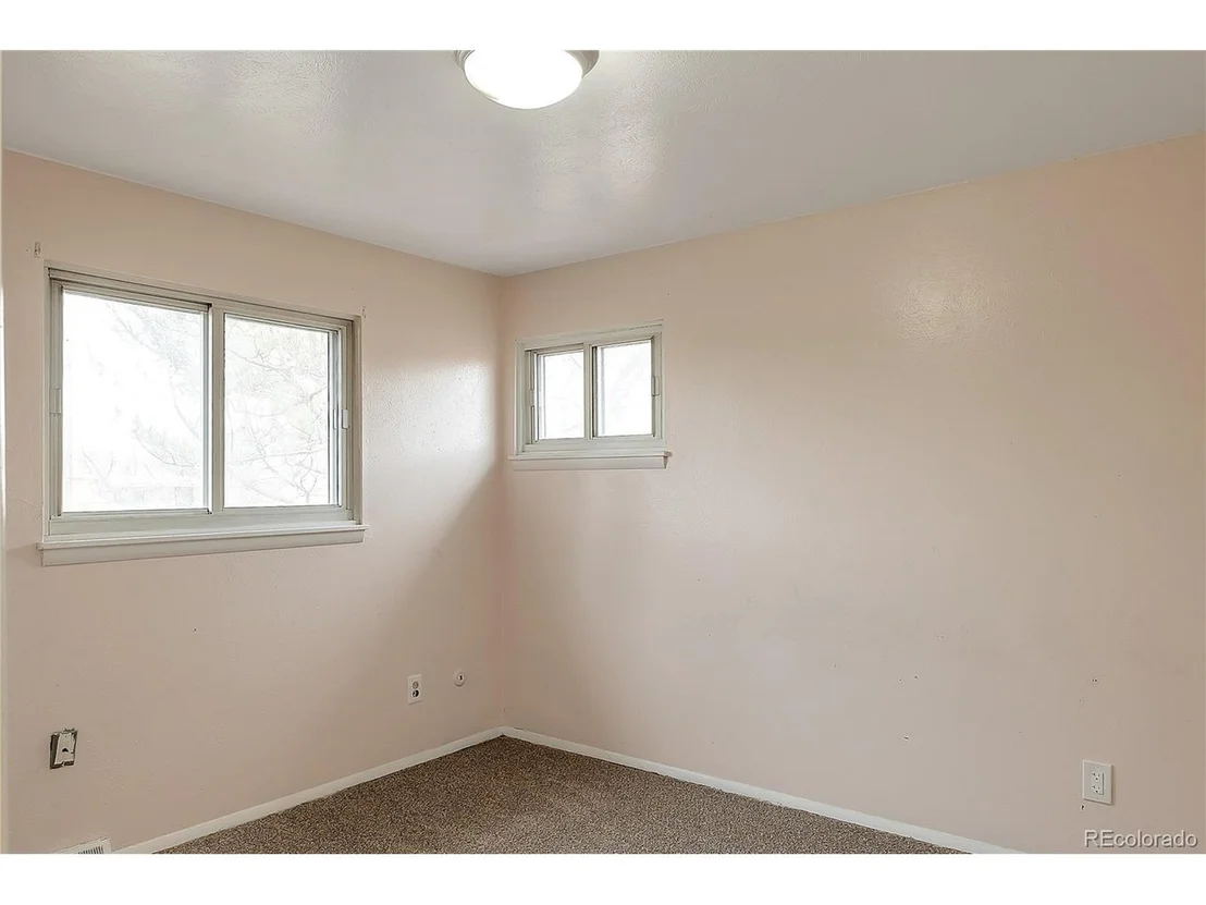 Photo of 2710 Wheeling St