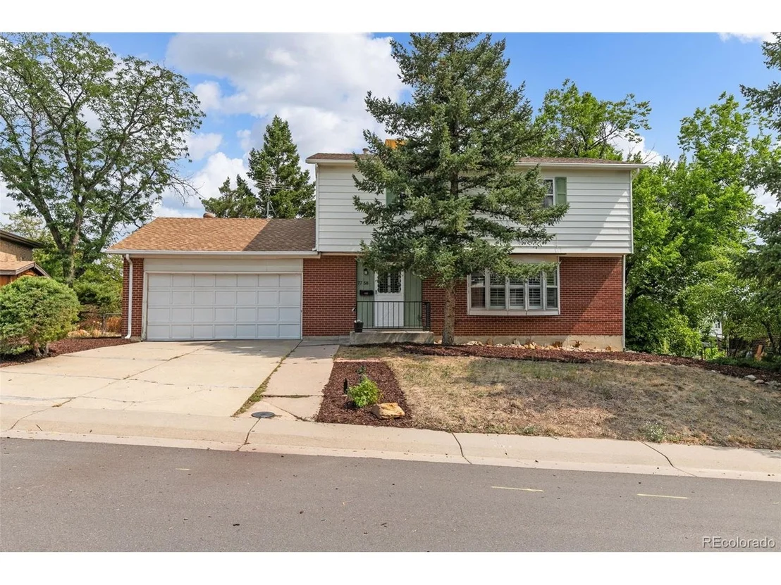 Photo of 7758 Ellen Ln