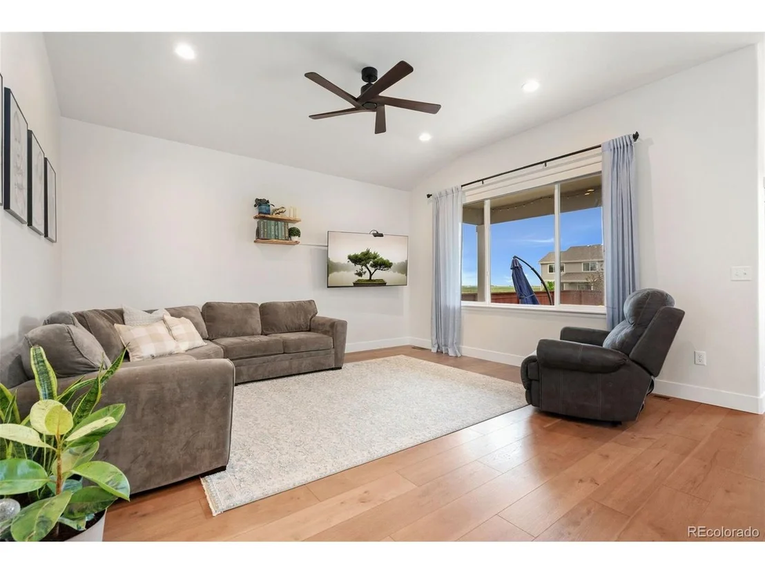Photo of 1789 Long Shadow Dr