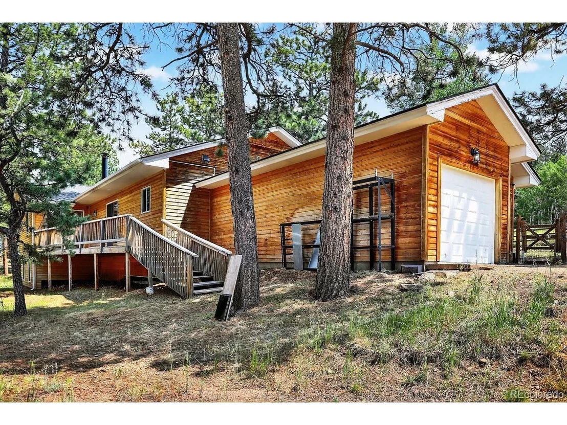 Photo of 1539 Bluebird Dr