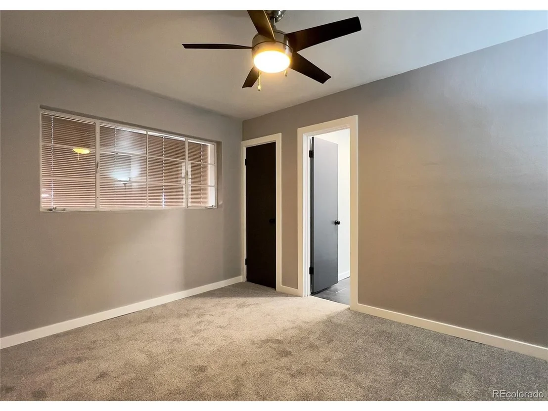 Photo of 9190 High St
