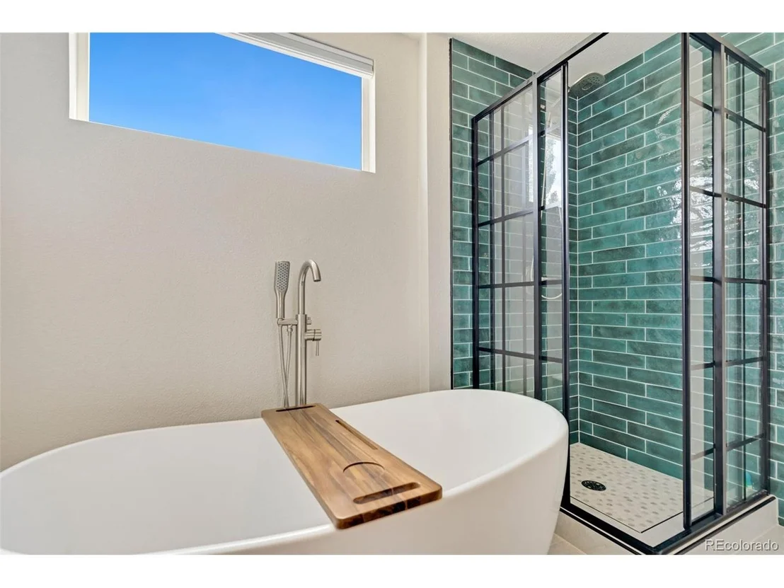 Photo of 5378 Bear Ct