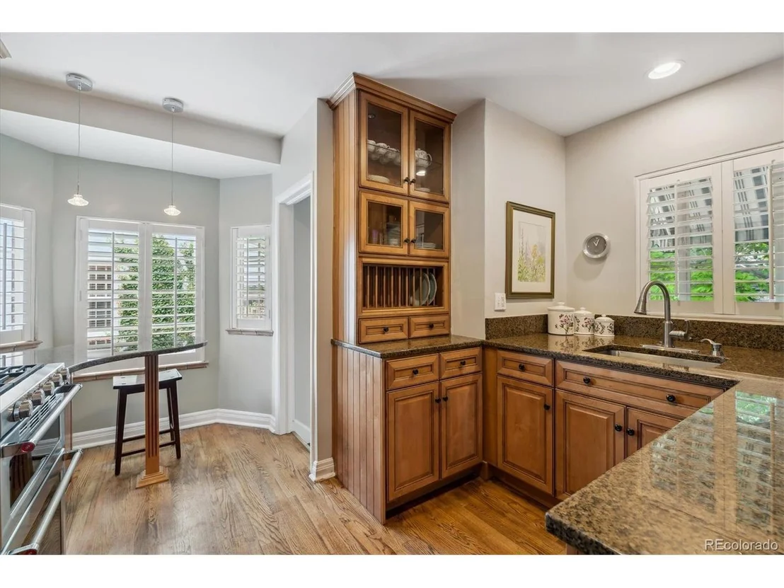 Photo of 651 Elm St