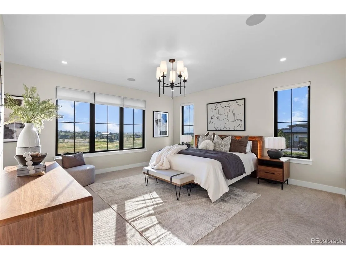 Photo of 2433 Fox View Trl