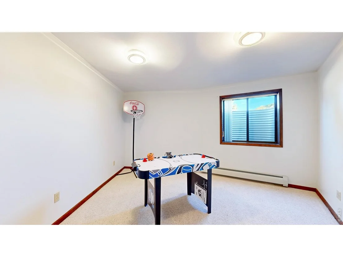 Photo of 2408 Longview Dr