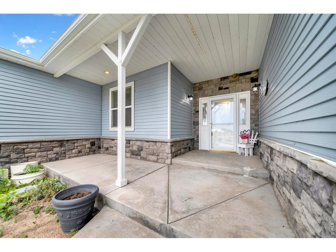 Photo of 12 Trailside Dr