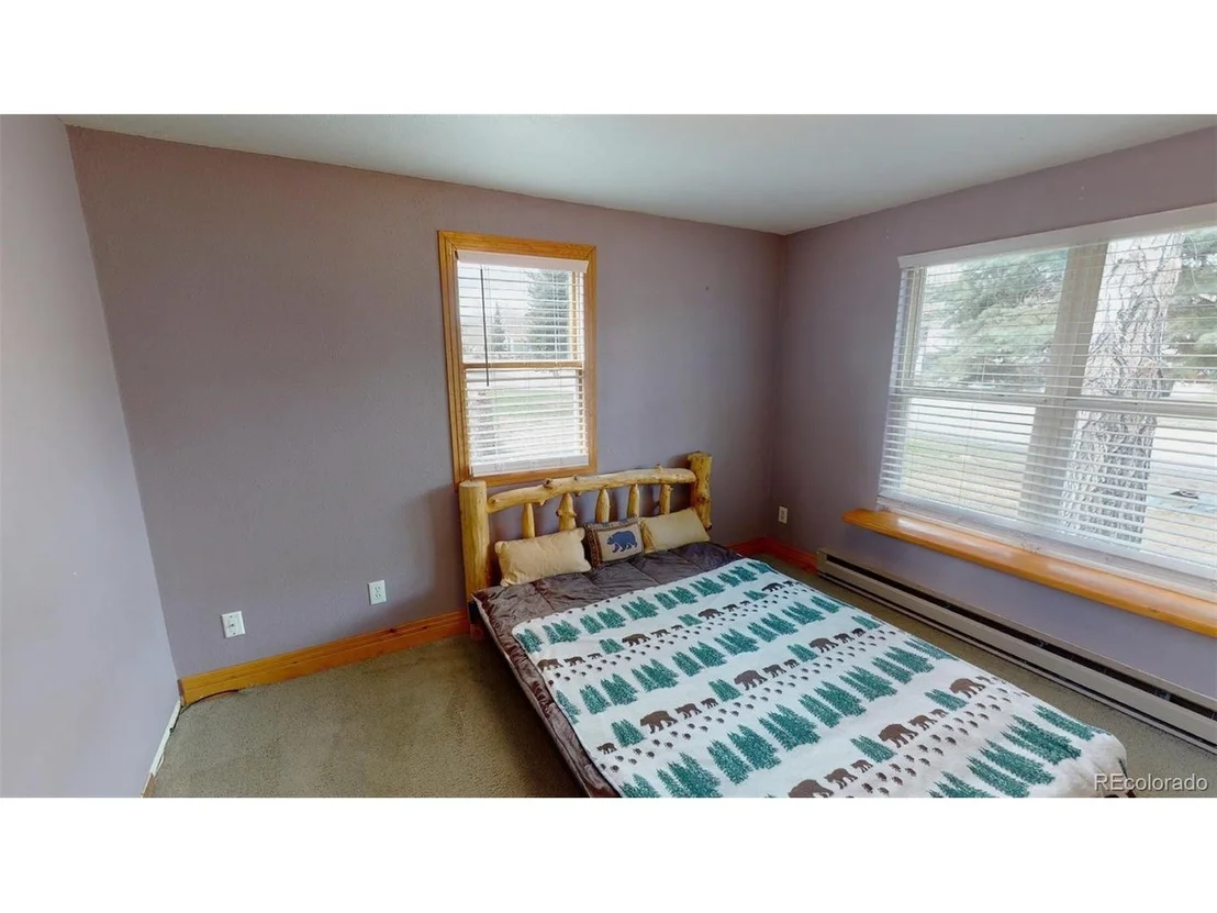 Photo of 452 Cascade Cir