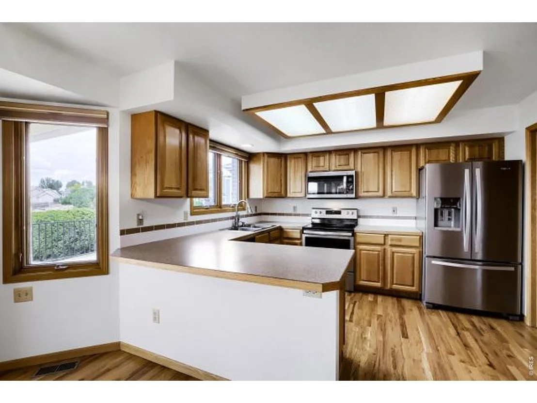 Photo of 557 Trailwood Cir
