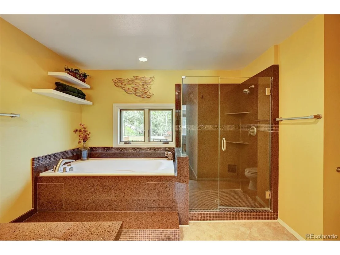 Photo of 30382 Mary Dr