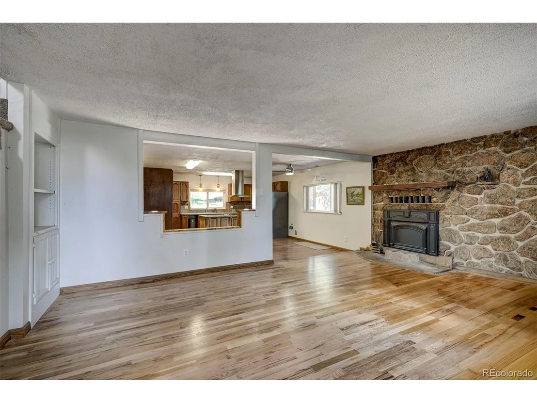 Photo of 10689 Charles Ln