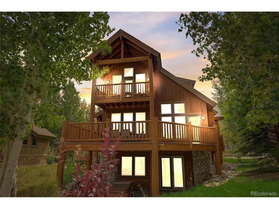 Photo of 406 Kestrel Ln