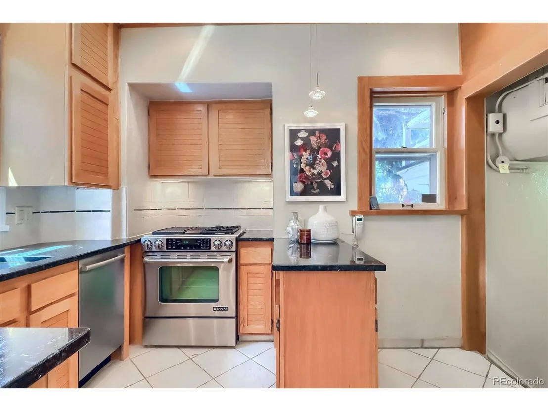 Photo of 3429 Colfax B Pl