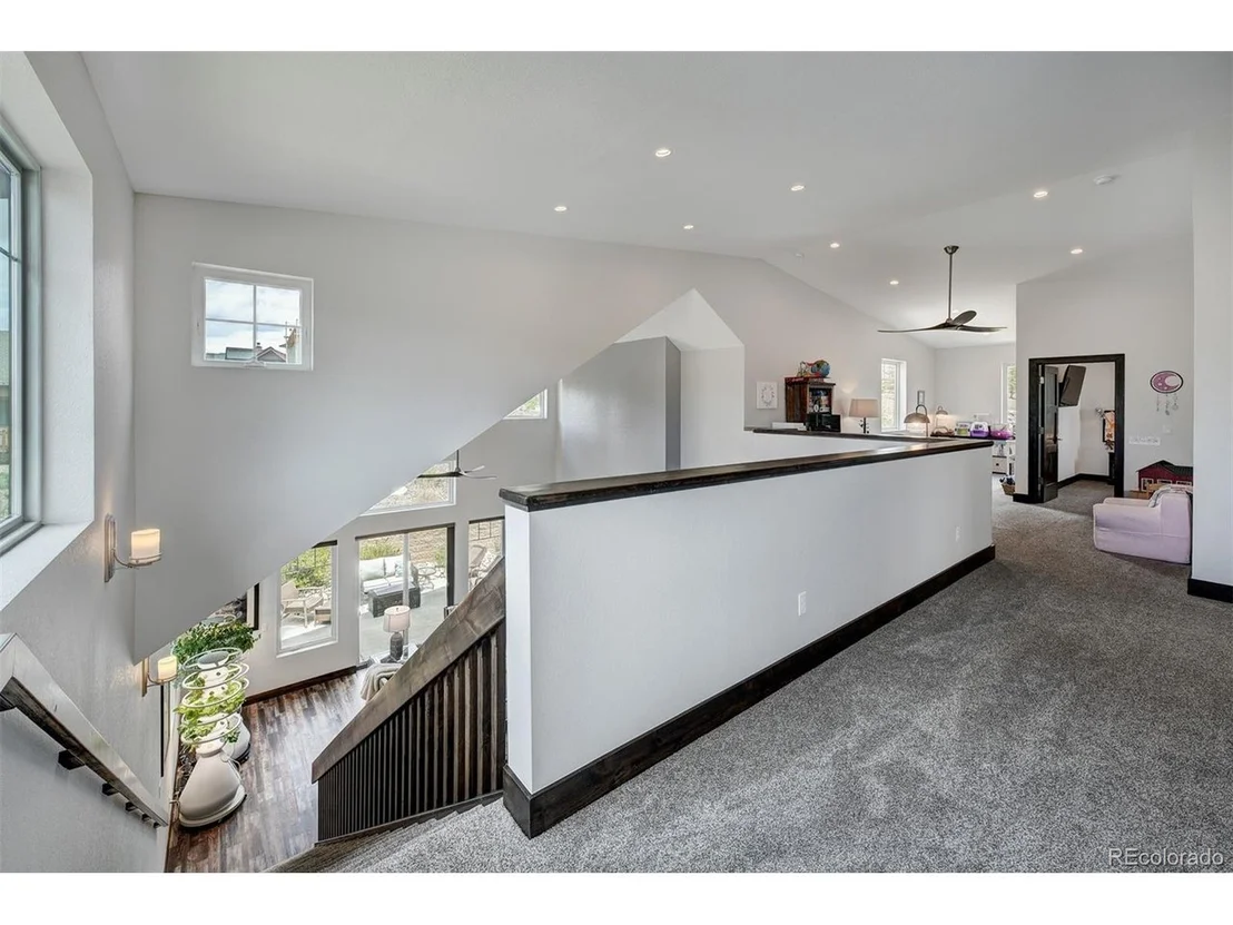 Photo of 701 Saddle Ridge Cir