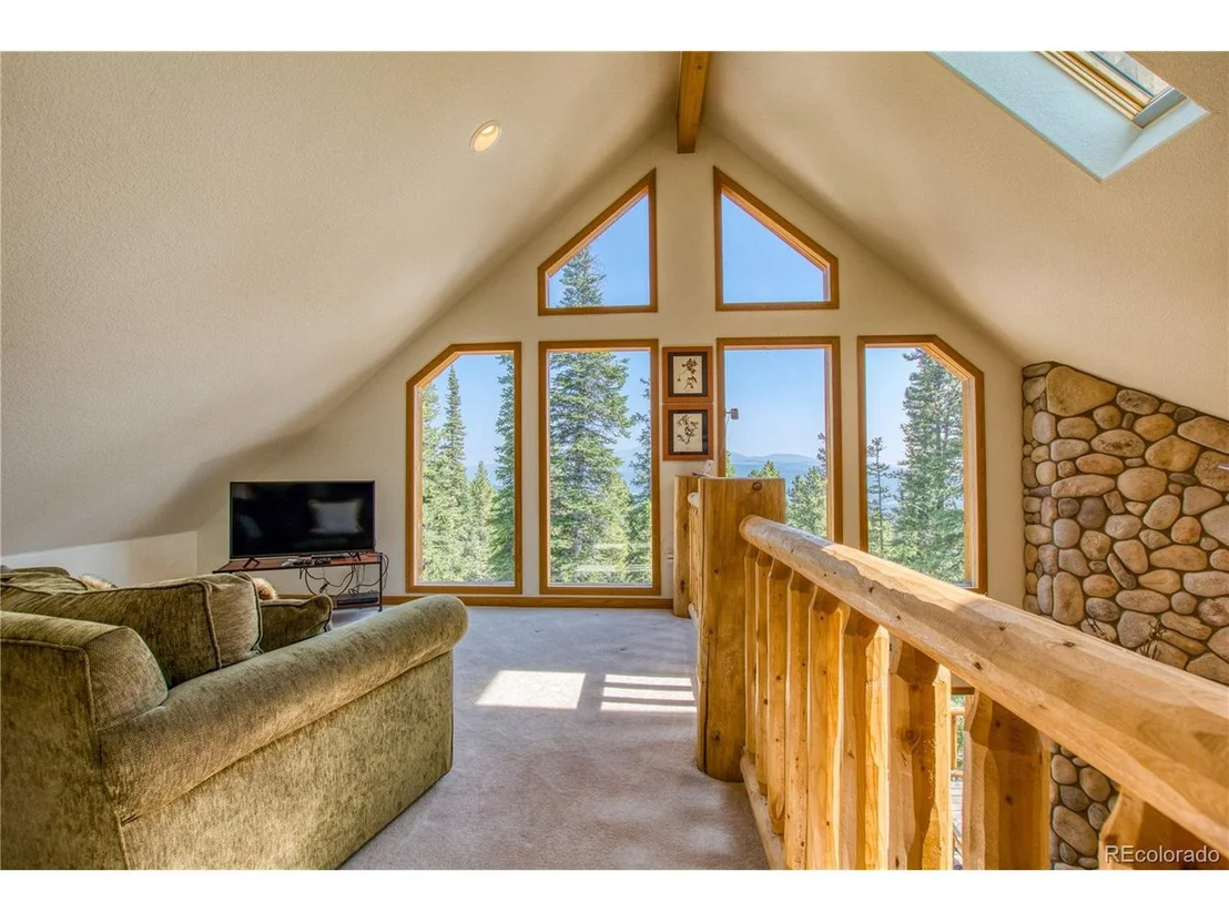 Photo of 421 Gold Trail Cir
