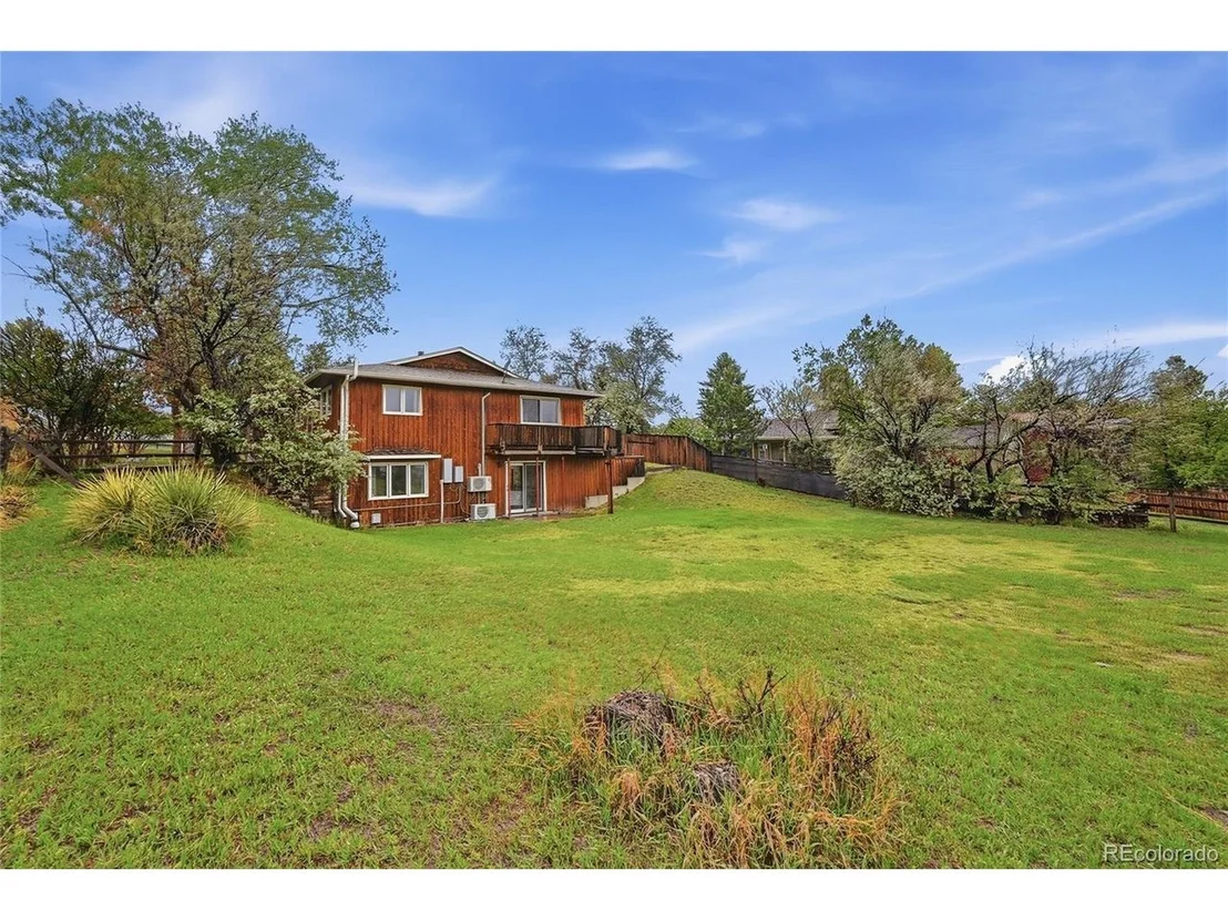 Photo of 6930 Hillpoint Pl