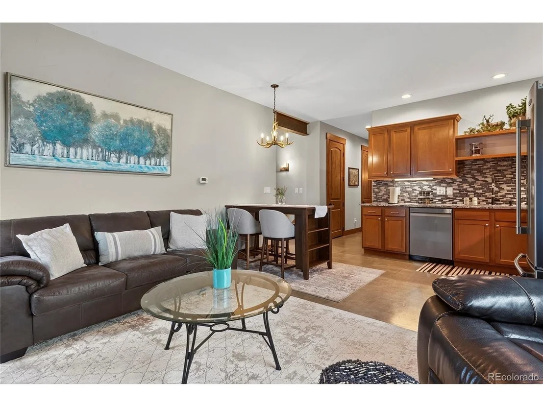 Photo of 71 Balsam Dr