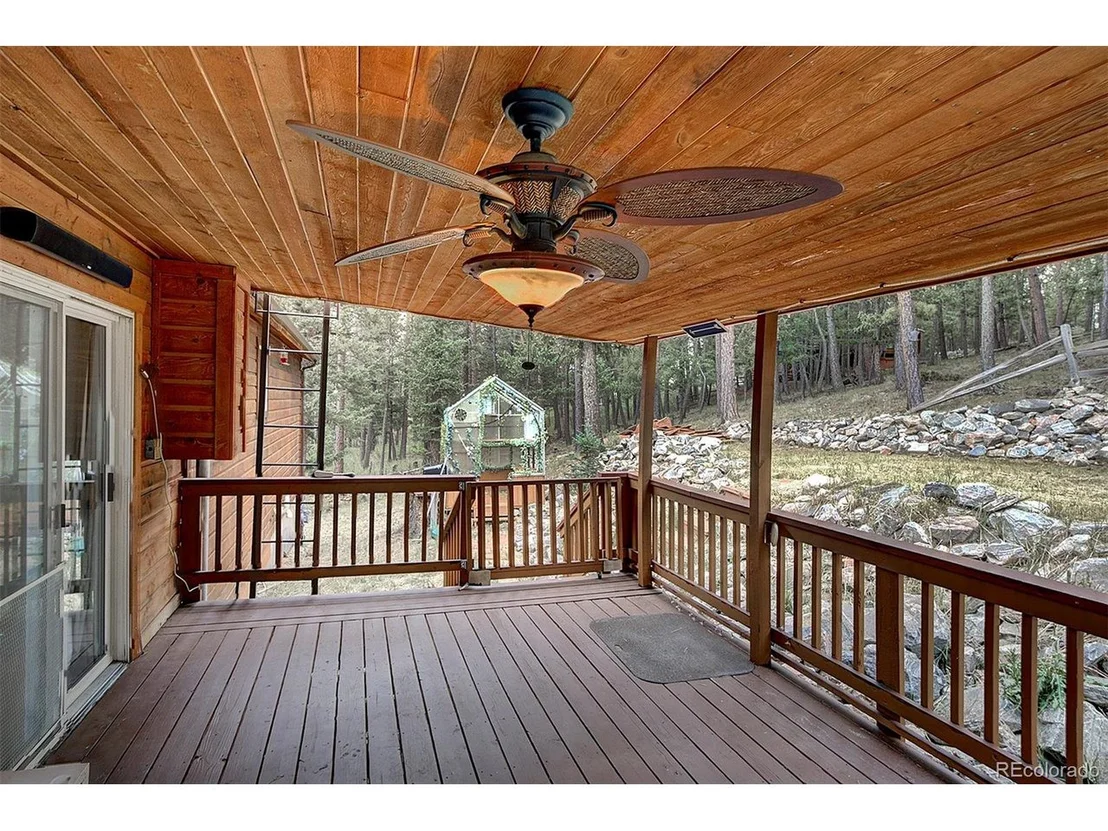 Photo of 32 Aspen Dr
