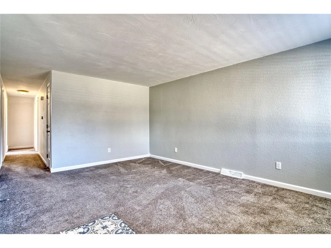 Photo of 737 Goss Dr