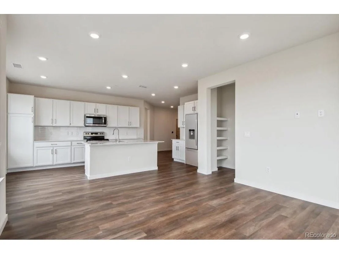 Photo of Unit 2305 at 485 Interlocken Blvd