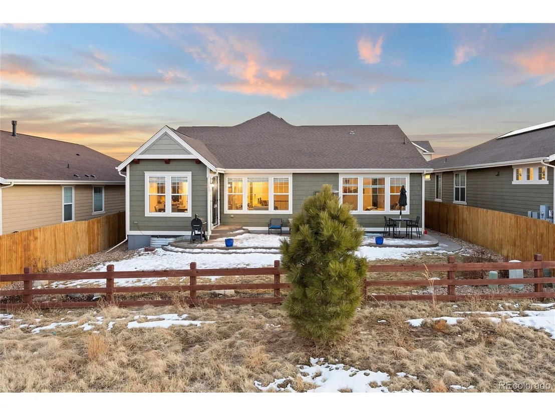 Photo of 10031 Isle Cir