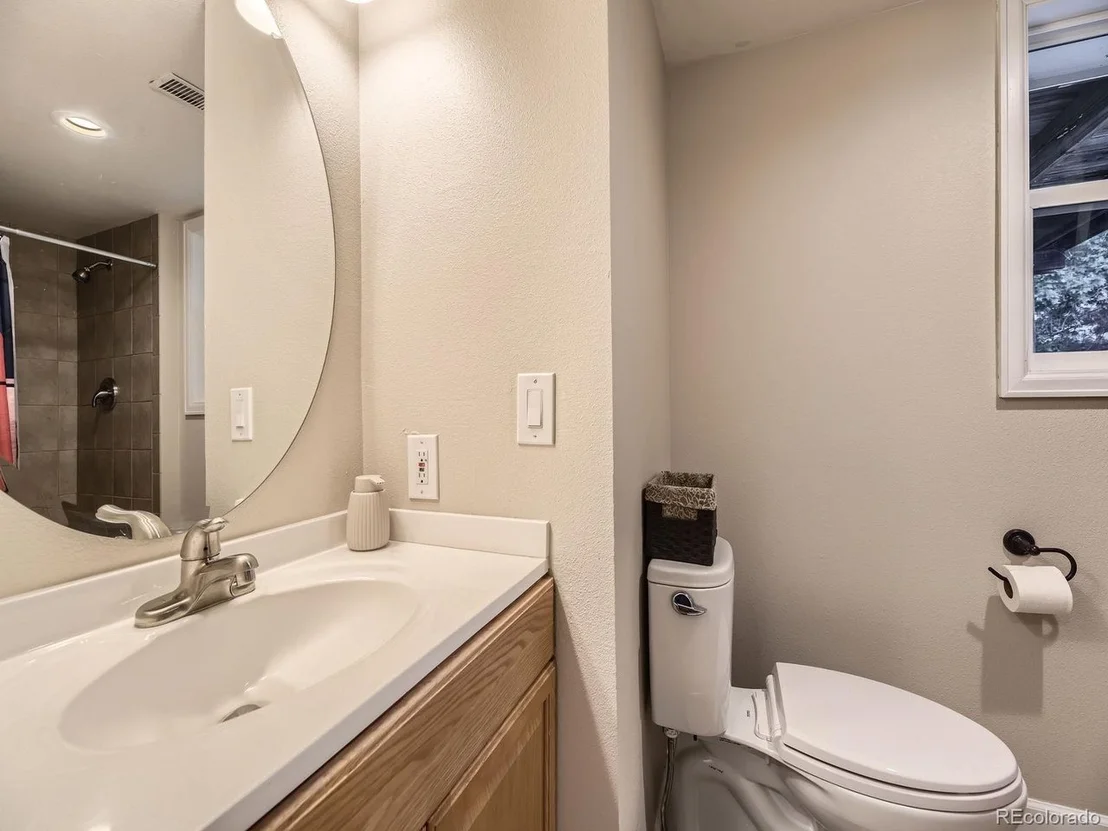 Photo of 2104 Vineyard Dr