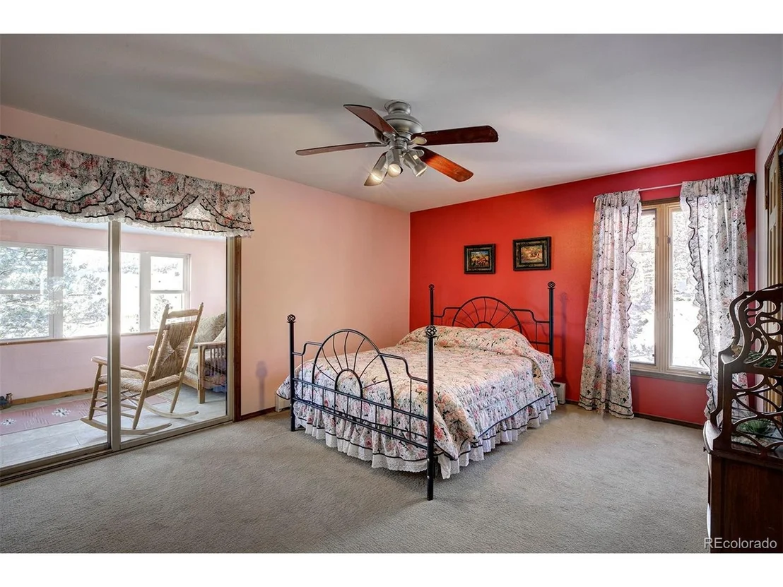 Photo of 2471 Pinehurst Dr