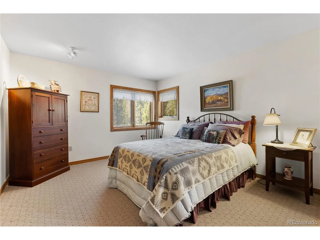 Photo of 460 Temple Trl