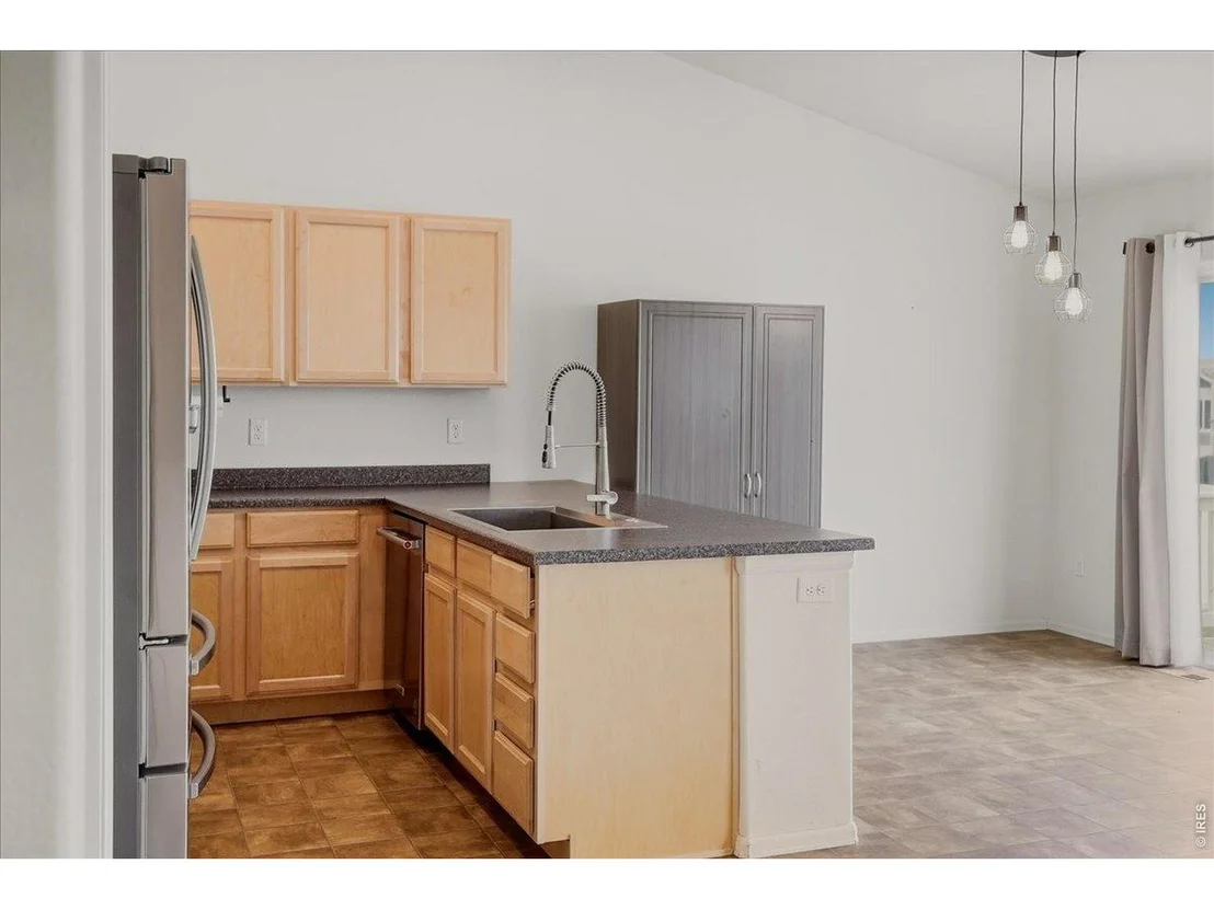 Photo of 639 Gore Range Dr