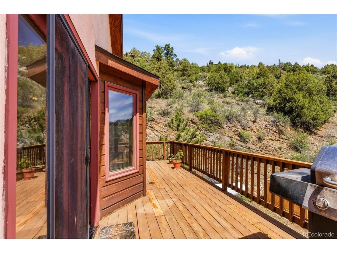 Photo of 1649 Elk Valley Dr