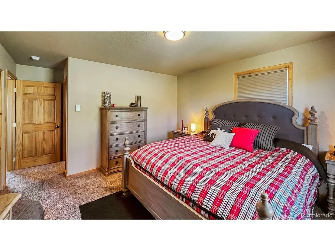 Photo of 378 Silverheels Cir