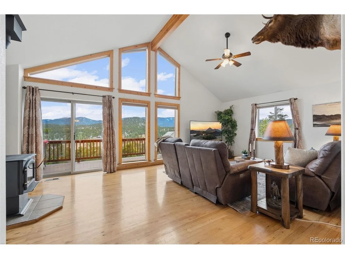 Photo of 34 S Circle Dr
