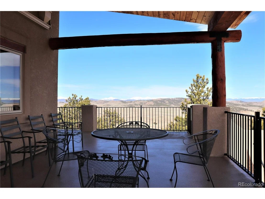Photo of 1376 Wolfe Dr