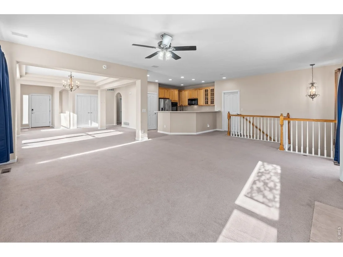 Photo of 512 Tumbleweed Dr