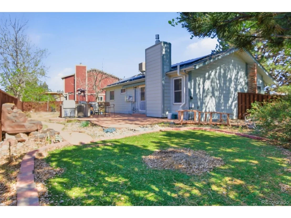 Photo of 18941 E Chaffee Pl
