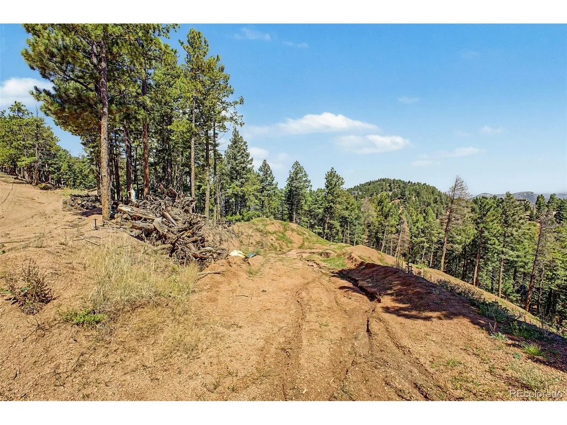 Photo of 2199 Badger Dr