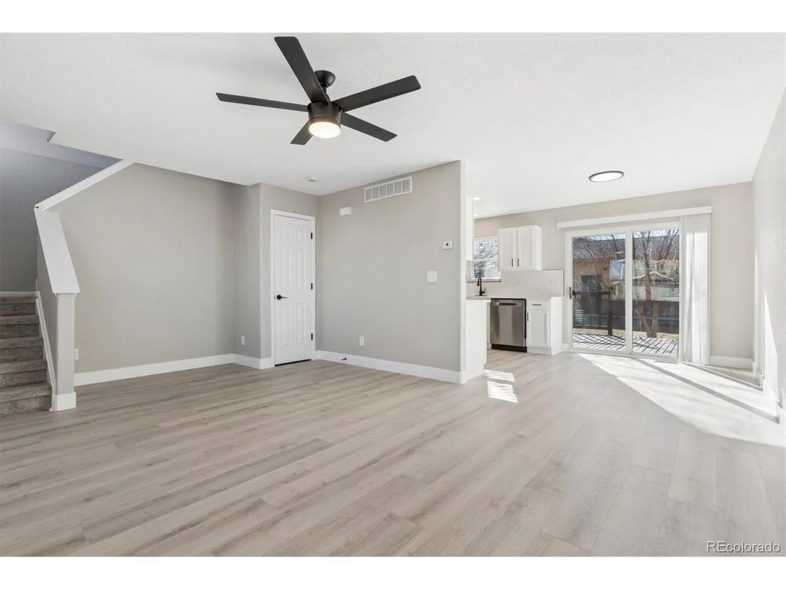 Photo of 101 23rd Ave Ct