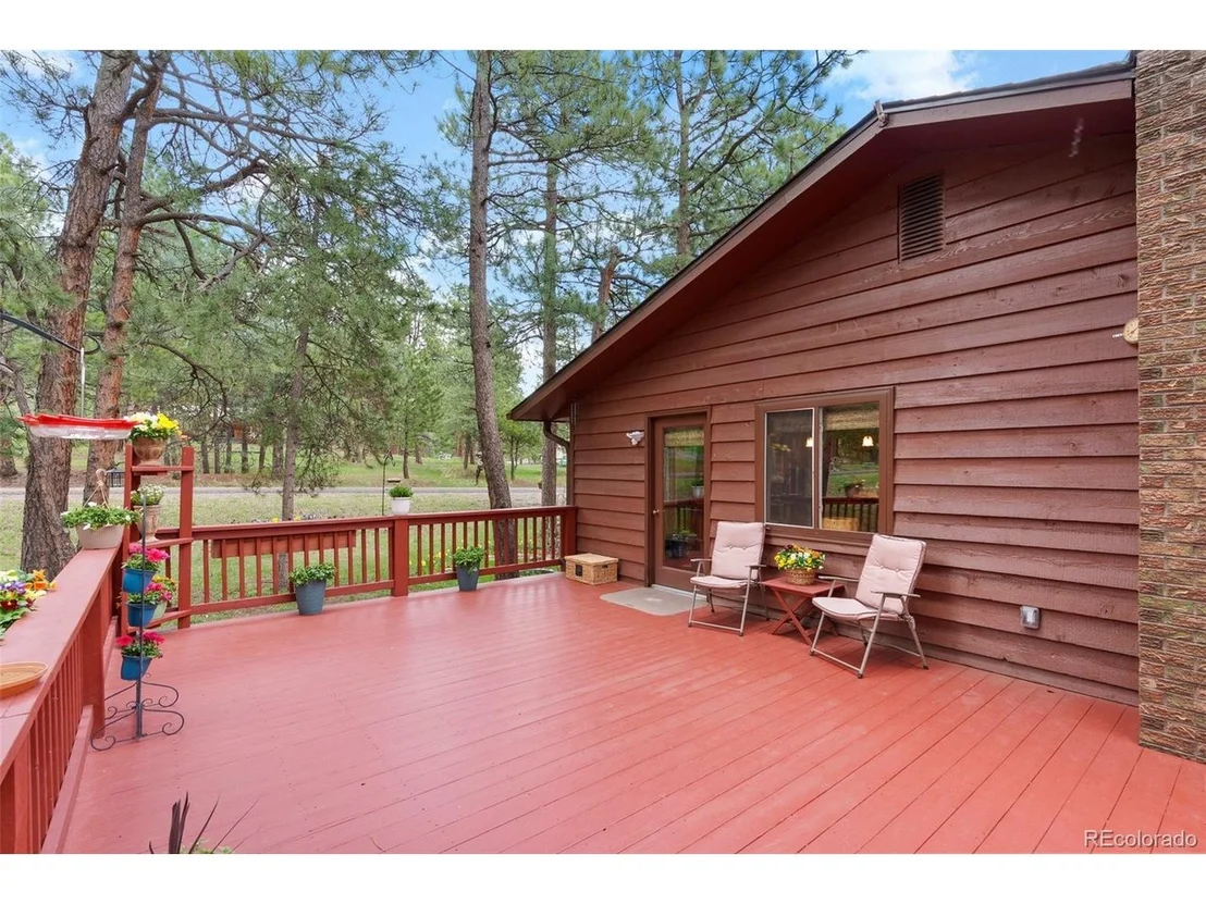 Photo of 6561 Valley Cir