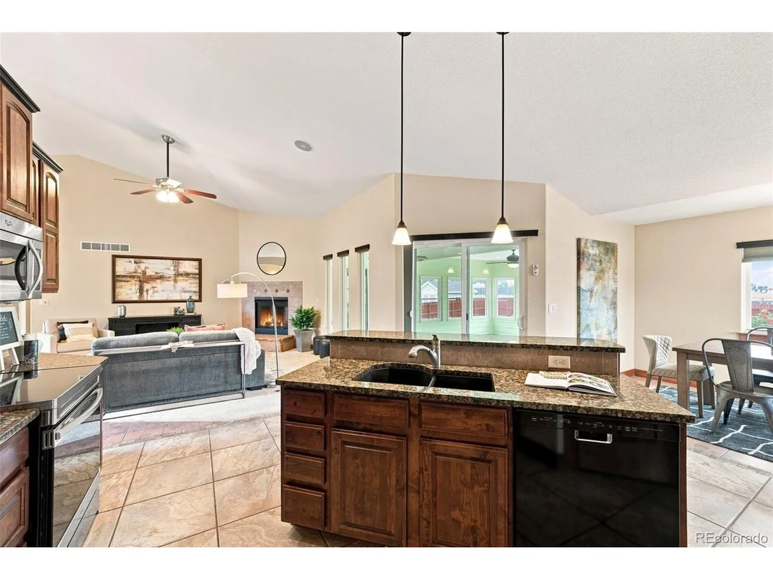 Photo of 3294 Ballentine Blvd