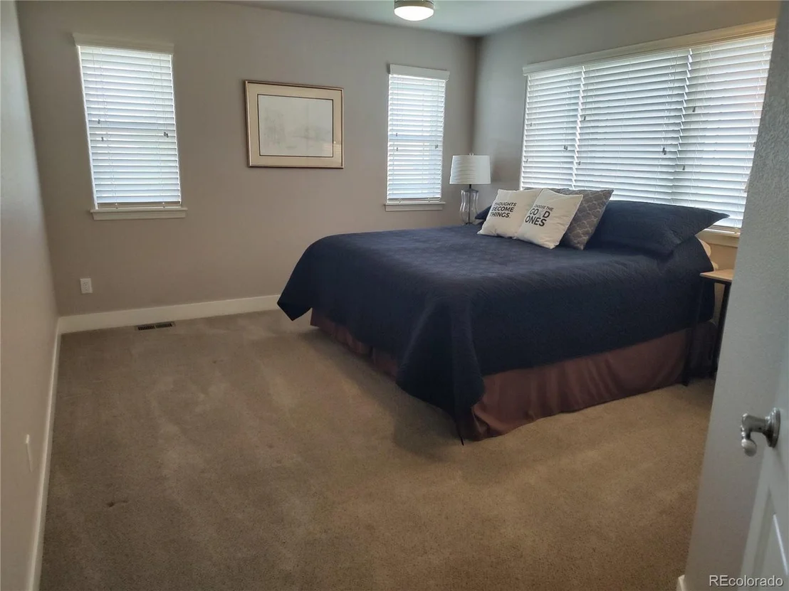 Photo of 3755 Golden Eagle Dr