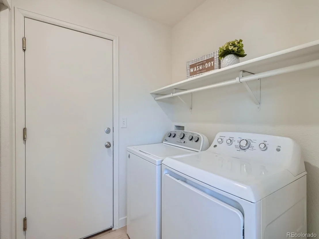 Photo of 5297 Suffolk Cir