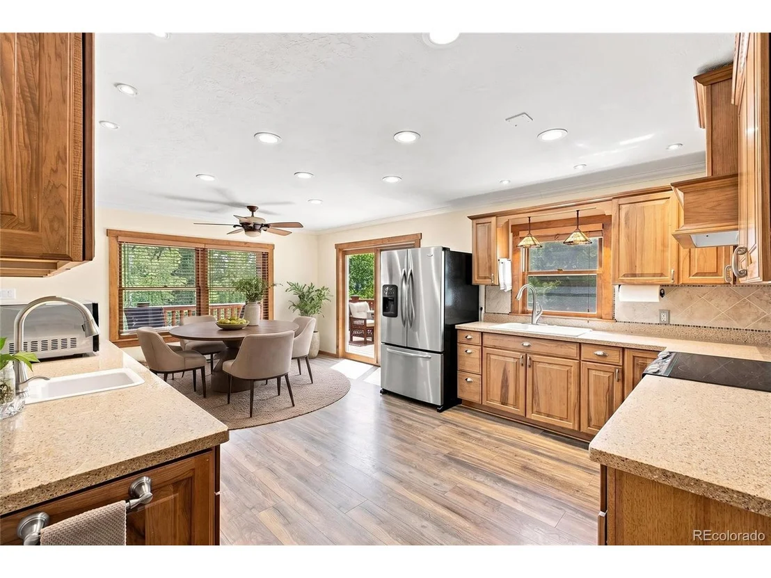 Photo of 34797 Forest Estates Rd