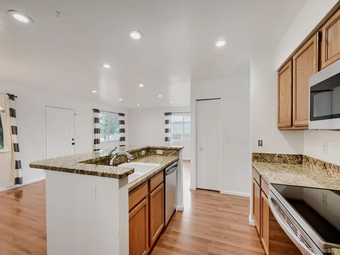 Photo of 740 Beth Ave