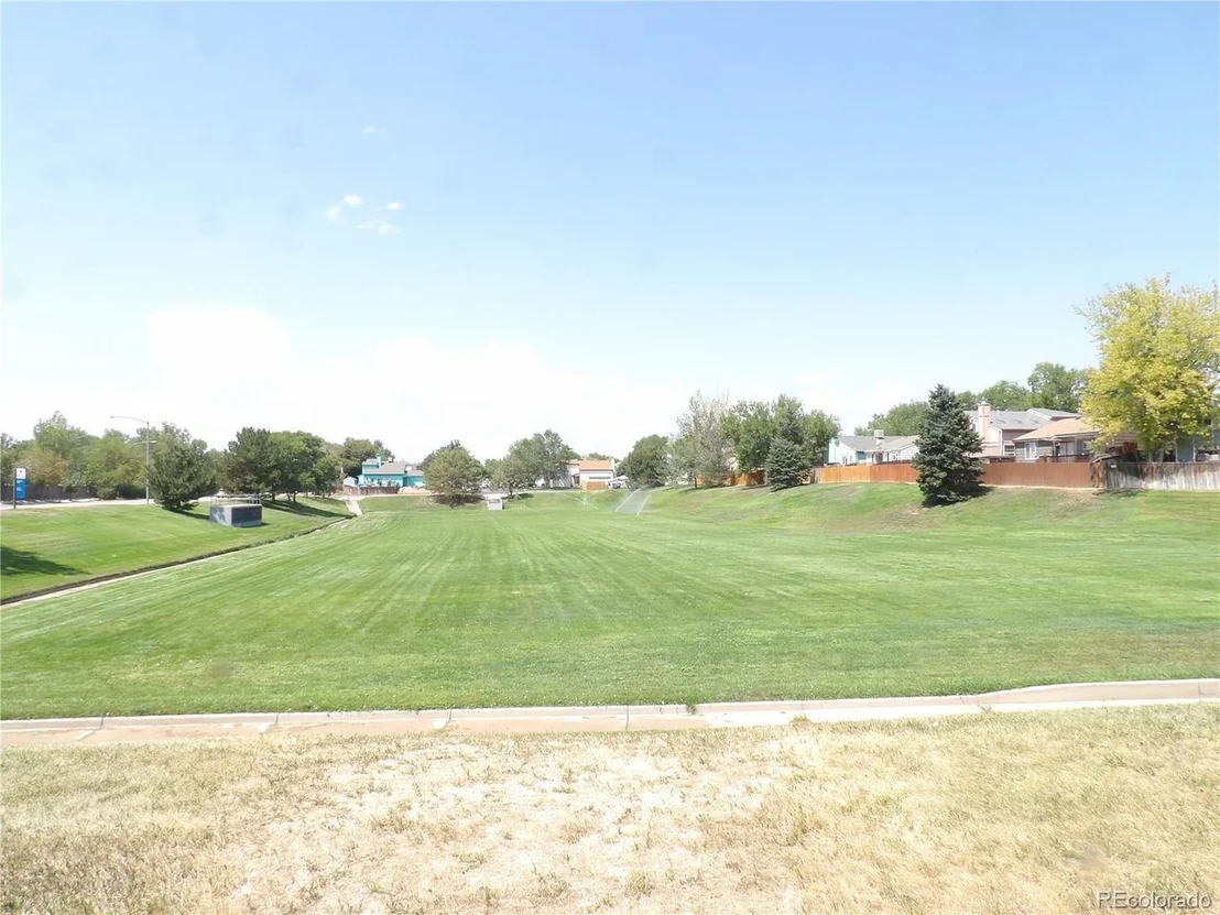 Photo of 11342 Glencoe Cir