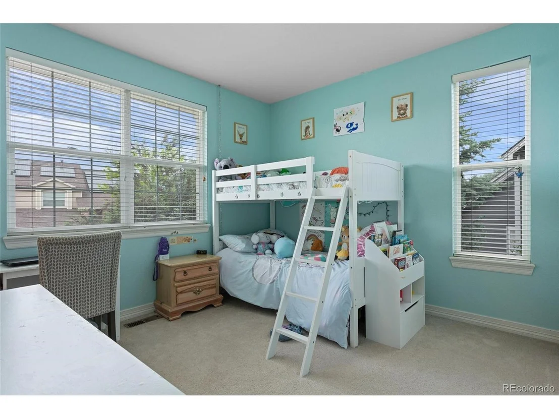 Photo of 396 Winterthur Way