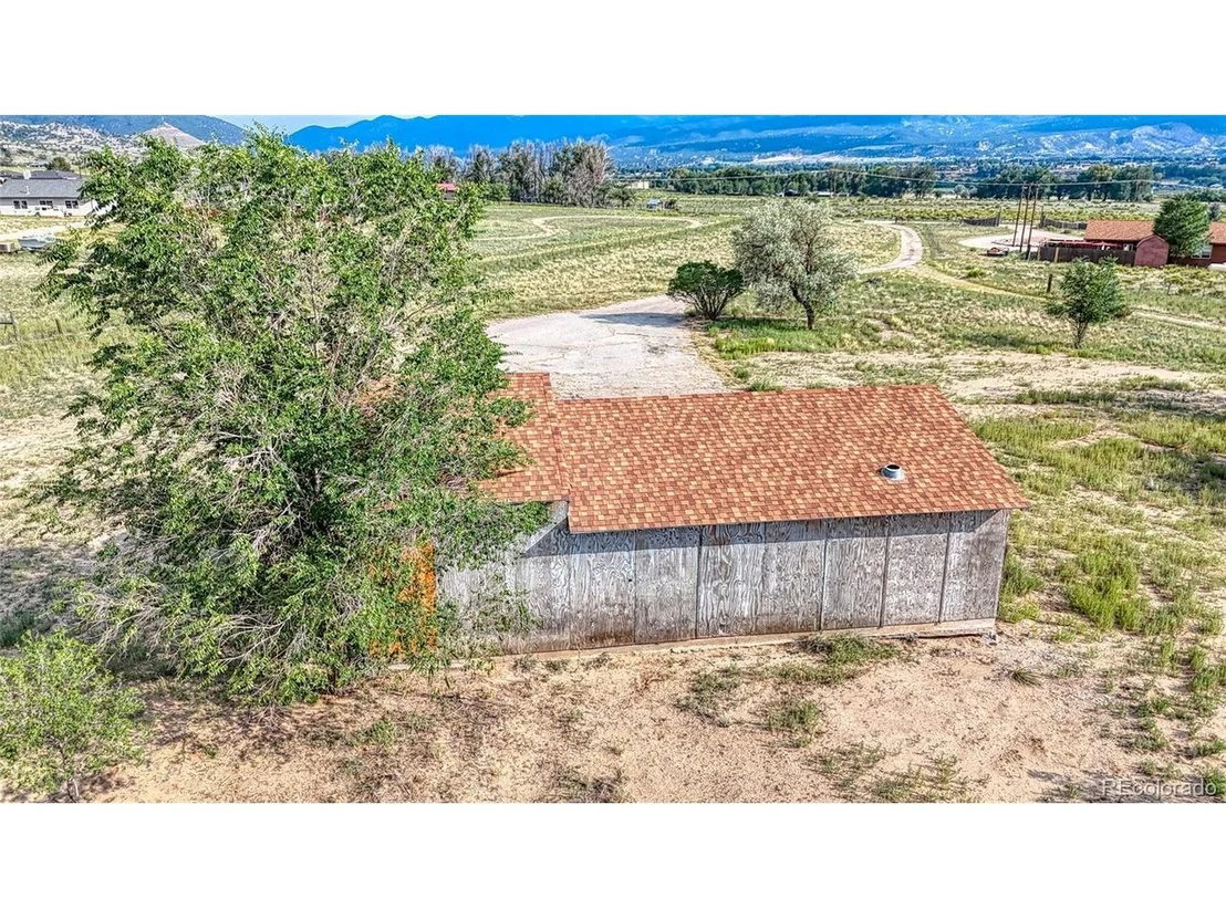 Photo of 7455 County Road 156 W