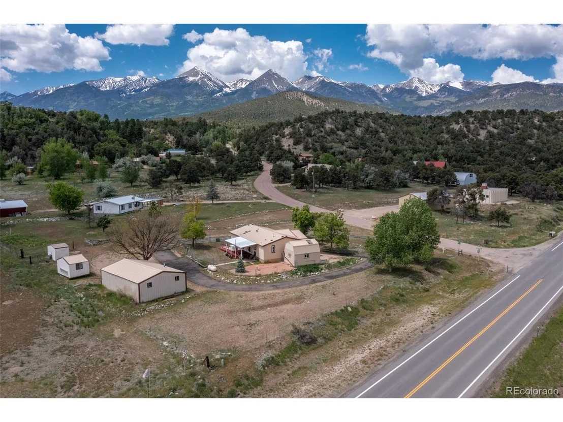 Photo of 246 Loop Dr