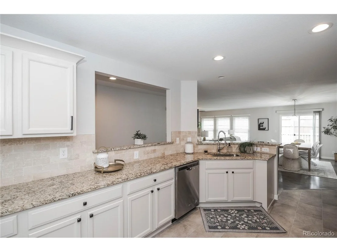 Photo of 5887 Raleigh Cir