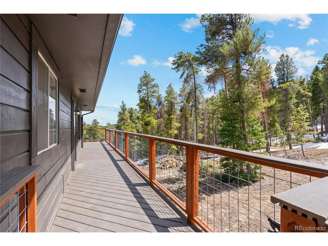 Photo of 1123 Lodgepole Dr
